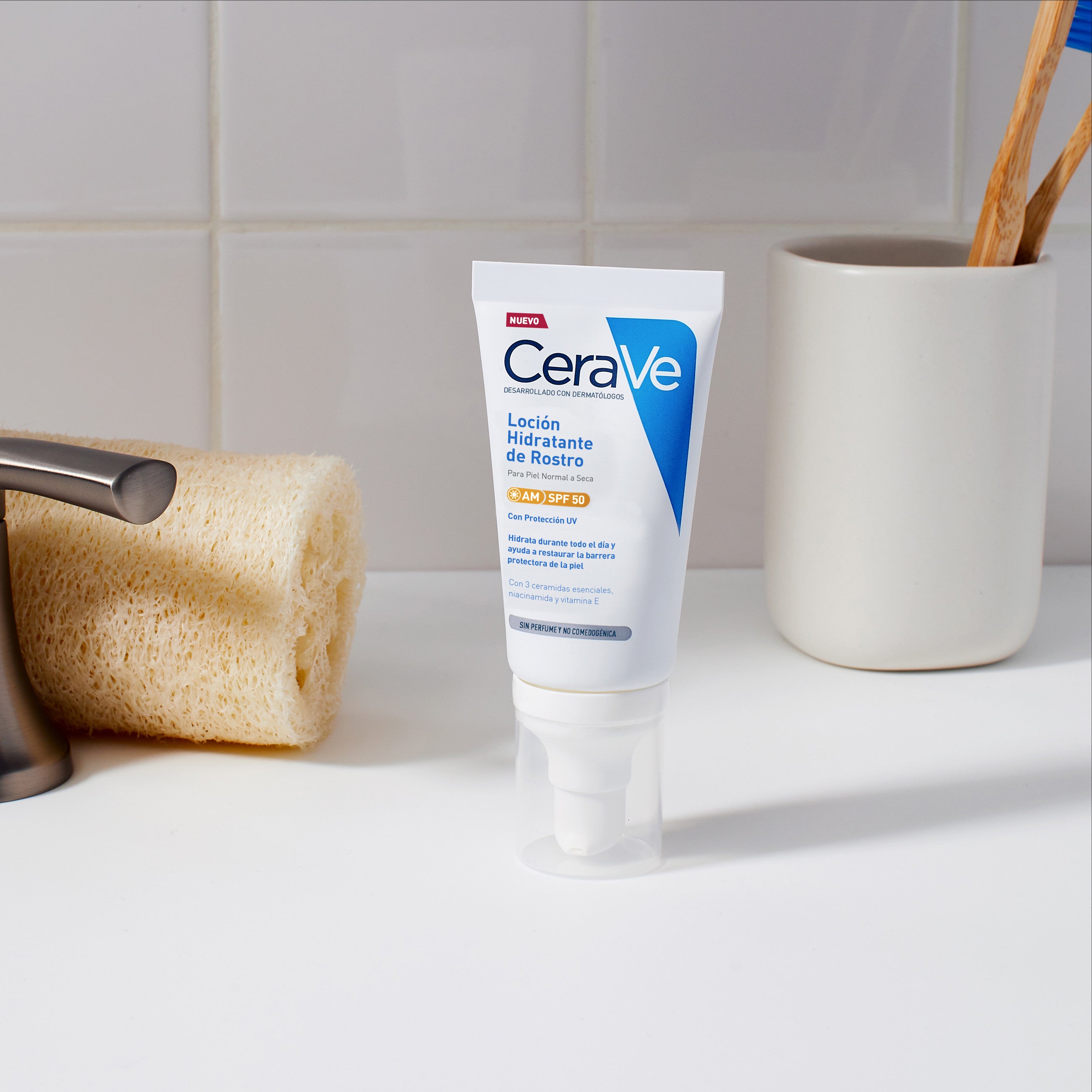 Loción Hidratante SPF50 CERAVE